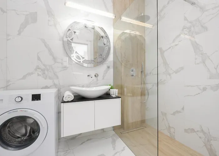 Apartamento Luxurious Grey With Sauna, Gym And Parking By Renters Varsóvia