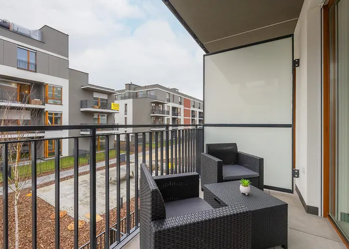 Luxurious Grey With Sauna, Gym And Parking By Renters 公寓